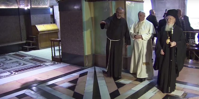 Papst Franziskus lobt in seiner Videobotschaft den Einsatz der Christen aller Konfessionen für die Ärmsten der Armen. Klick auf Bild führt zur Videobotschaft von Papst Franziskus auf Youtube